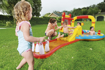 Poza cu Centru de joaca gonflabil Soda Summer pentru copii, cu piscina, topogan, cos de baschet gonflabil, popice gonflabile, inele gonflabile pentru joaca, bile gonflabile multicolore, 53068