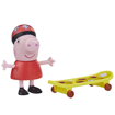 Poza cu PEPPA PIG FIGURINA PRIETENII AMUZANTI PEPPA PIG CU SKATEBOARD 7CM
