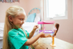 Poza cu BARBIE SET DORMITOR CU PAPUSA PAR SATEN